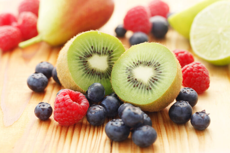 Dieta antiage_3 frutti che contrastano invecchiamento e malattie degenerative